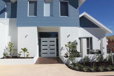 Burns Beach Bed And Breakfast - Australia Accommodation 1