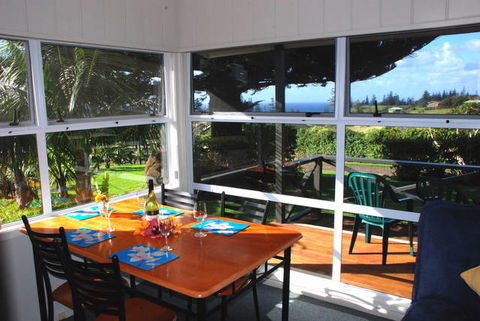 Cascade Garden Apartments - Australia Accommodation 4