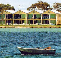 Cetacea Luxury Apartments - Australia Accommodation