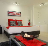 Charm City Motel - Australia Accommodation