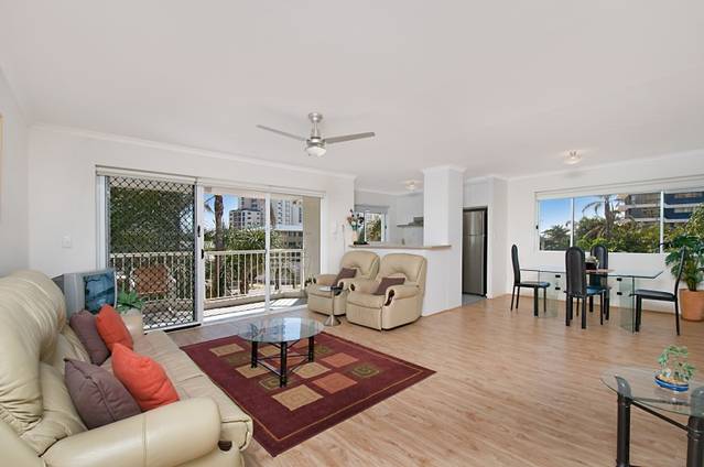 Main Beach QLD Australia Accommodation