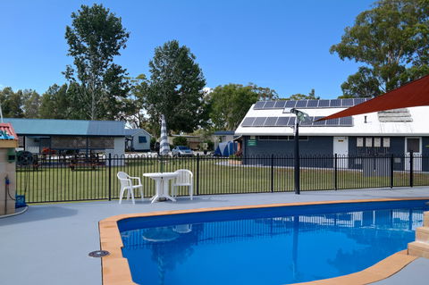 Colonial Holiday Park & Leisure Village - Australia Accommodation 1