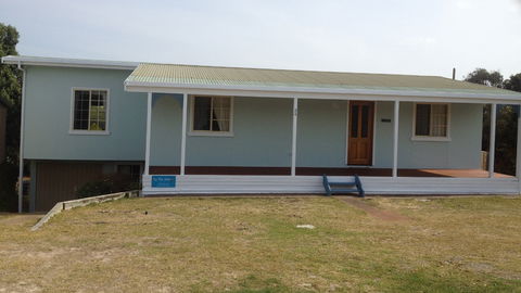 The Castle - Australia Accommodation 0