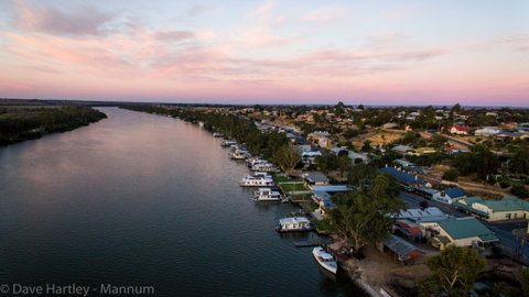 River Shack Rentals - Mannum - Australia Accommodation 0