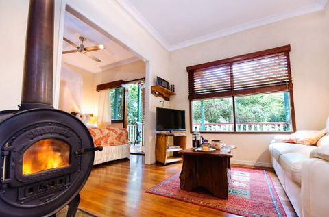 Lillypillys Cottages And Day Spa - Australia Accommodation 2