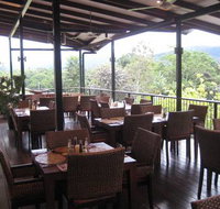 Highlander Tavern Restaurant  Bar - Australia Accommodation
