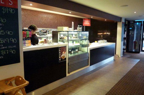 Grange Hotel - Australia Accommodation 2