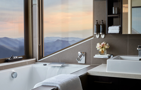 Breathtaker All Suite Hotel & Spa - Australia Accommodation 8