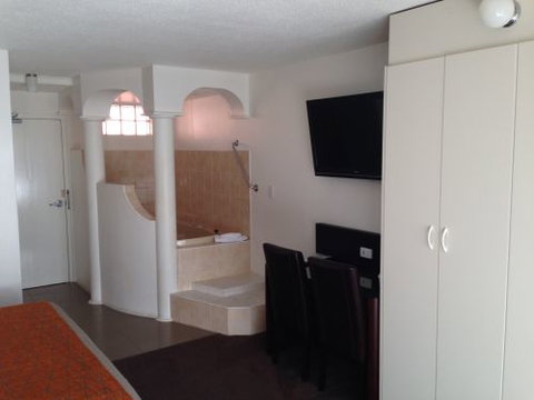 El Paso Motor Inn - Australia Accommodation 34