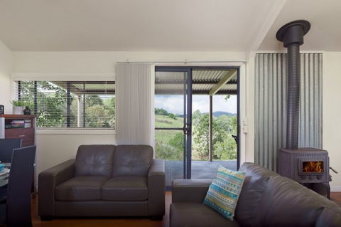 Jacaranda Cottages - Australia Accommodation 3