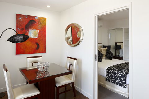 Docklands Apartments Grand Mercure - Australia Accommodation 3