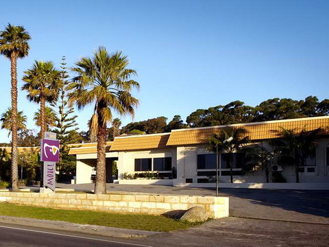 Dog Rock Motel - Australia Accommodation 0