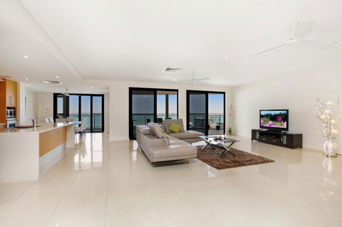 Eagles Nest - Australia Accommodation 0