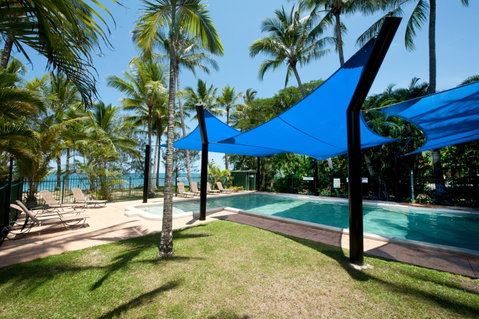 Ellis Beach Oceanfront Bungalows & Caravan Pk - Australia Accommodation 8