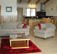 Endeavour Lodge - Australia Accommodation