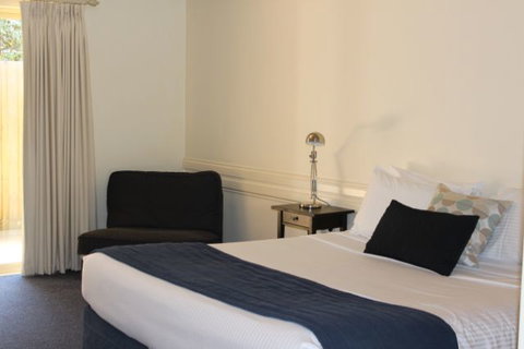 Fairways Resort - Australia Accommodation 1
