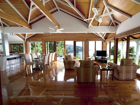 Forrester Court Cliff Top Cottages - Australia Accommodation 2