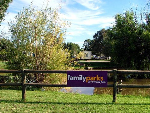 Horseshoe Motor Village Caravan Park - Australia Accommodation 2