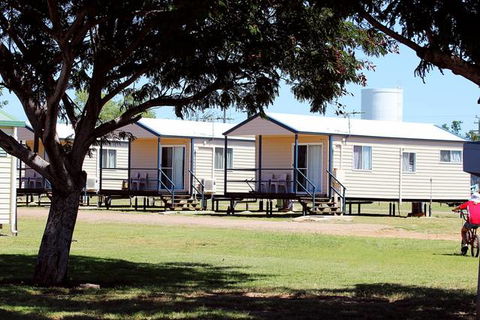 Hughenden Allen Terry Caravan Park - Australia Accommodation 4