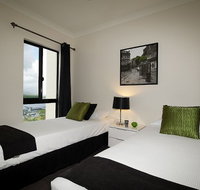 Jack  Newell Cairns Holiday Apartments - Australia Accommodation