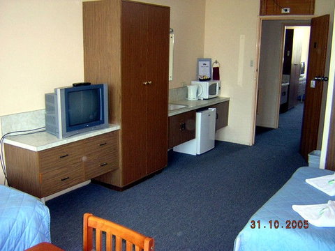 Jubilee Motor Inn - Australia Accommodation 1