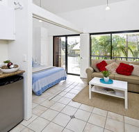 Julians Apartments - Australia Accommodation