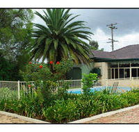 Robinsons Cabin - Australia Accommodation