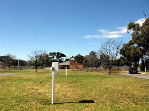 Leeton Caravan Park - Australia Accommodation 1