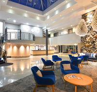 Lighthouse Beach Resort - Australia Accommodation