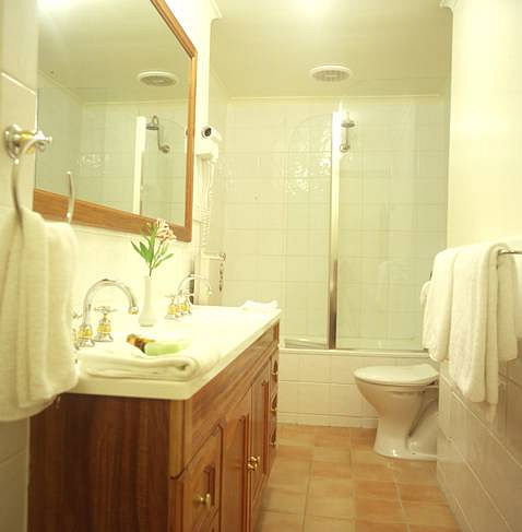 Magnolia Court Boutique Hotel - Australia Accommodation 3