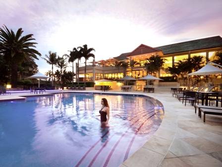 Carrara QLD Australia Accommodation