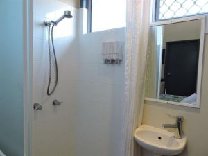 First Sun Holiday Park - Australia Accommodation 6