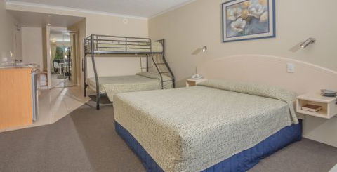 Nambour Heights Motel - Australia Accommodation 15