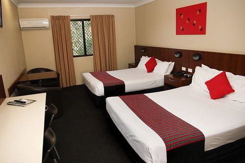 Rocky Resort Motor Inn - Australia Accommodation 2