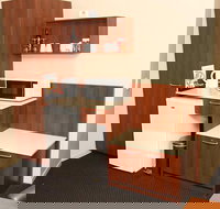 Rocky Resort Motor Inn - Australia Accommodation