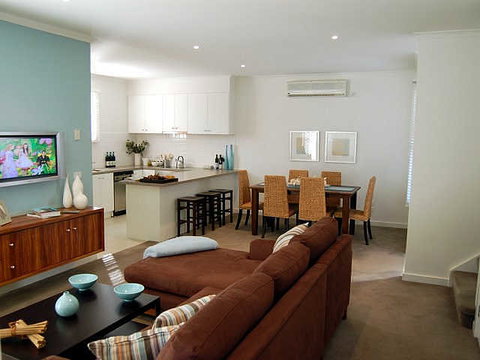 Mews Cottages - Australia Accommodation 3