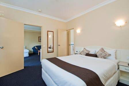 Nagambie Waterfront Motel - Australia Accommodation 4