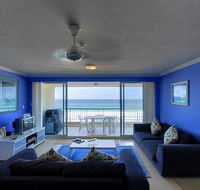 Pacific Surf Absolute Beachfront Apartments - Australia Accommodation