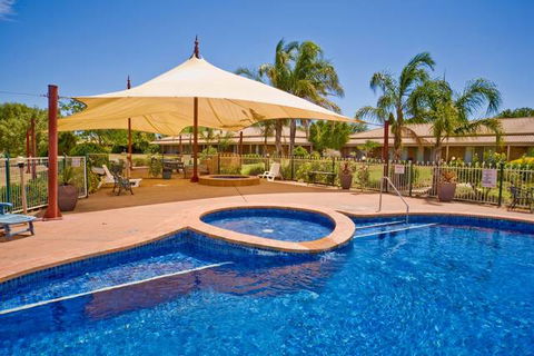 Paradise Lakes Motel - Australia Accommodation 0