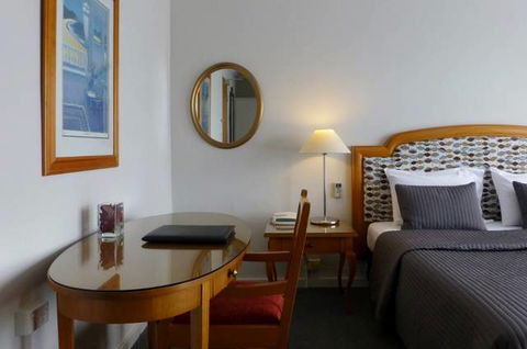 Park Ridge Retreat - Australia Accommodation 2