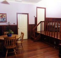 Pemberton Old Picture Theatre Holiday Apts - Australia Accommodation