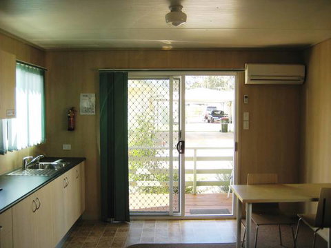 Pepper Tree Cabins - Australia Accommodation 3