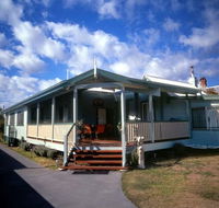 Pitstop Lodge Guesthouse and BB - Australia Accommodation