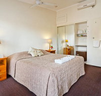 Premier Motor Inn - Australia Accommodation