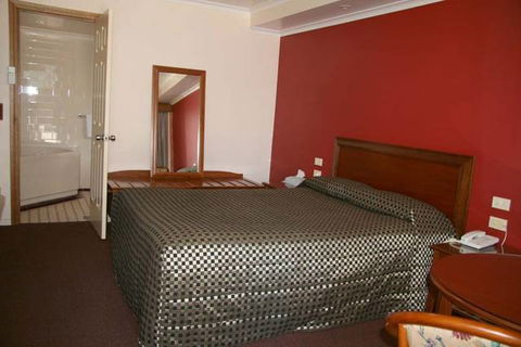 Queensgate Motel - Australia Accommodation 3
