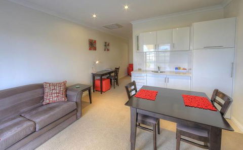 Red Earth Motel - Australia Accommodation 0