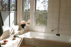 Redrock Retreat - Australia Accommodation 0