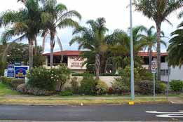 Reef Motor Inn - Australia Accommodation 6