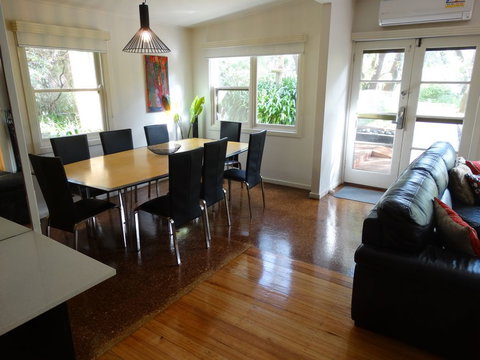 Ripples N Tonic - Australia Accommodation 3