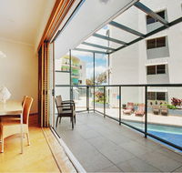 Rolling Surf Resort - Australia Accommodation